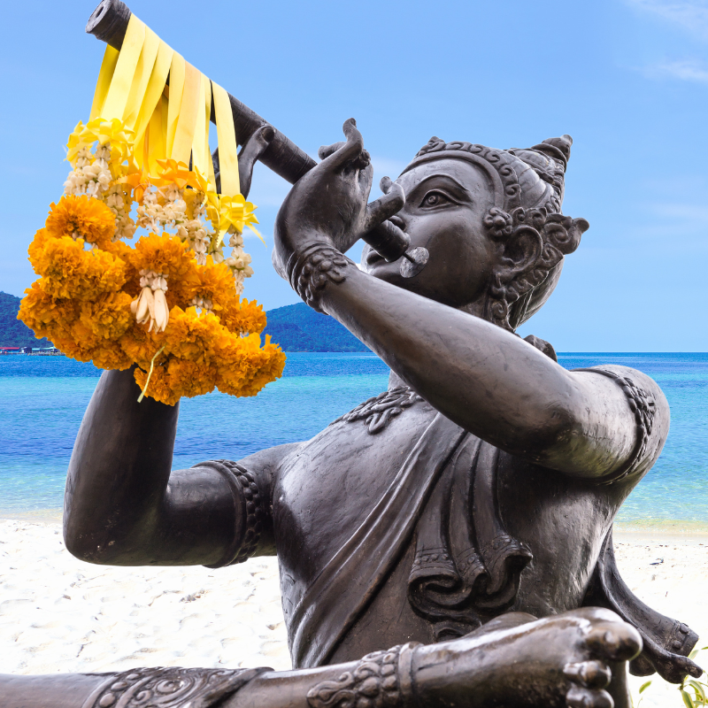 ผลงานเรื่องแรกของสุนทรภู่ คือ นิราศเมืองแกลง เป็นนิราศคำกลอนเรื่องแรกของสุนทรภู่ มีเนื้อหาเป็นช่วงชีวิตหนึ่งของสุนทรภู่ เป็นตอนที่มีความรักครั้งแรกและต้องพลัดพรากจากคนรัก